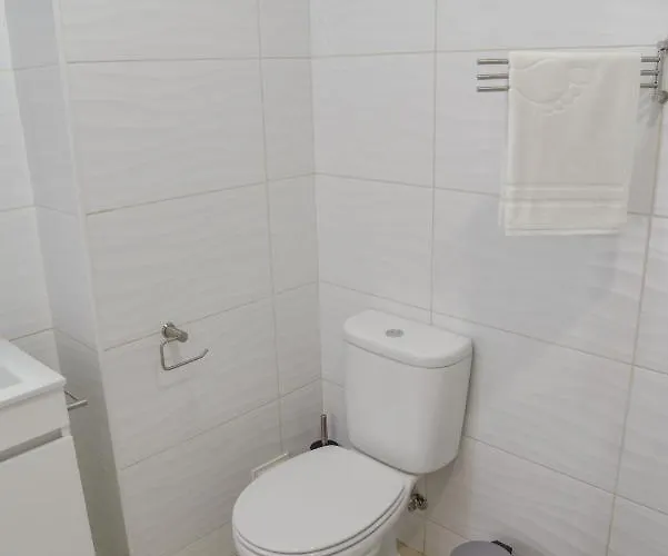 Lovely Sea View Da Rocha Apartment Portimao